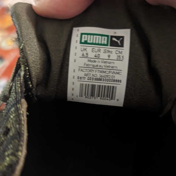 SUPER CUTE WOMENS PUMA BASKET TENNIS SHOES LIKE NEW SIZE 9 MAKE OFFER - Picture 3 of 5